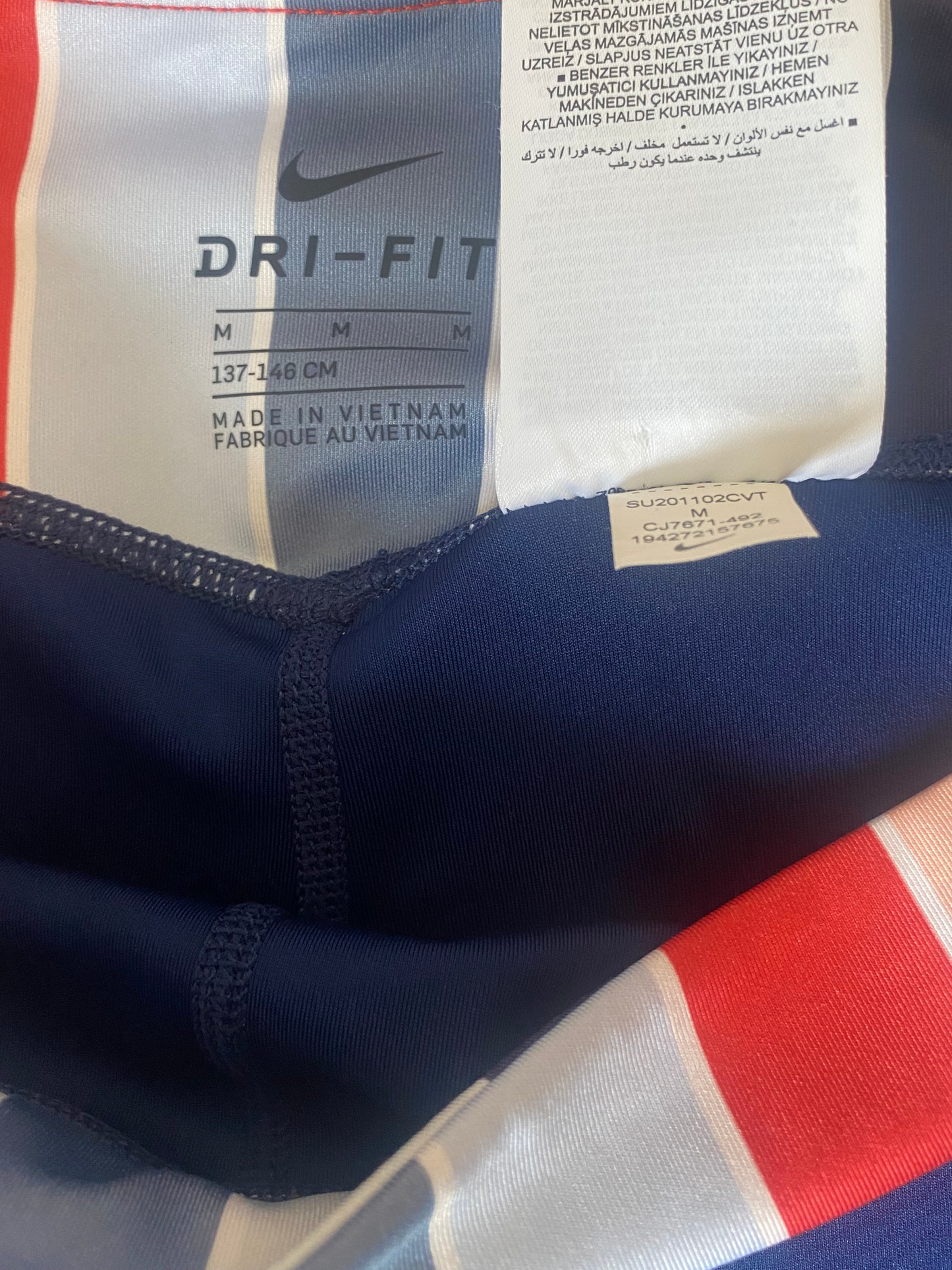 NIKE Dri Fit Navy 3/4 Girls Leggings Age 10-12
