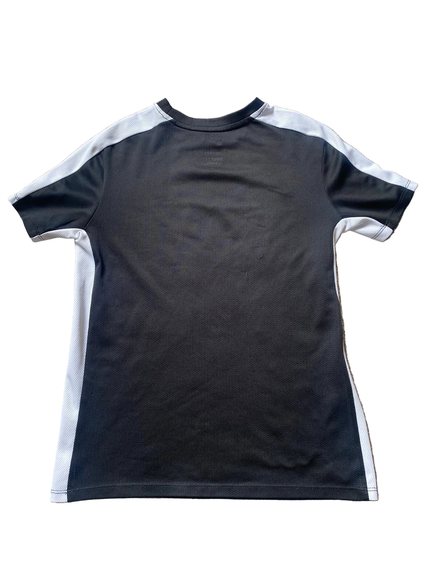 NIKE Dri Fit Boys Black Activewear T-shirt Age 10-12
