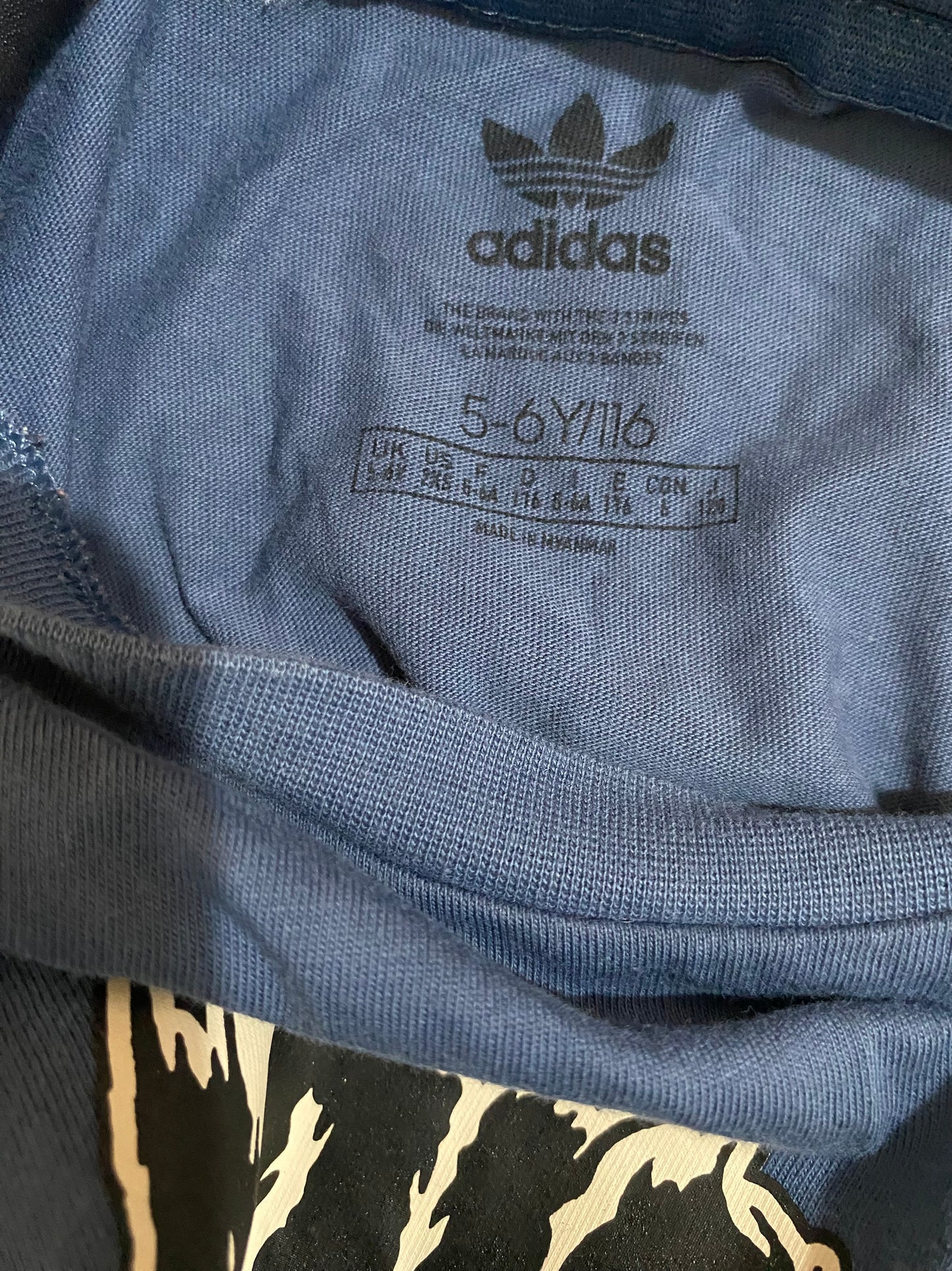 ADIDAS Blue Boys Print T-shirt Age 5-6