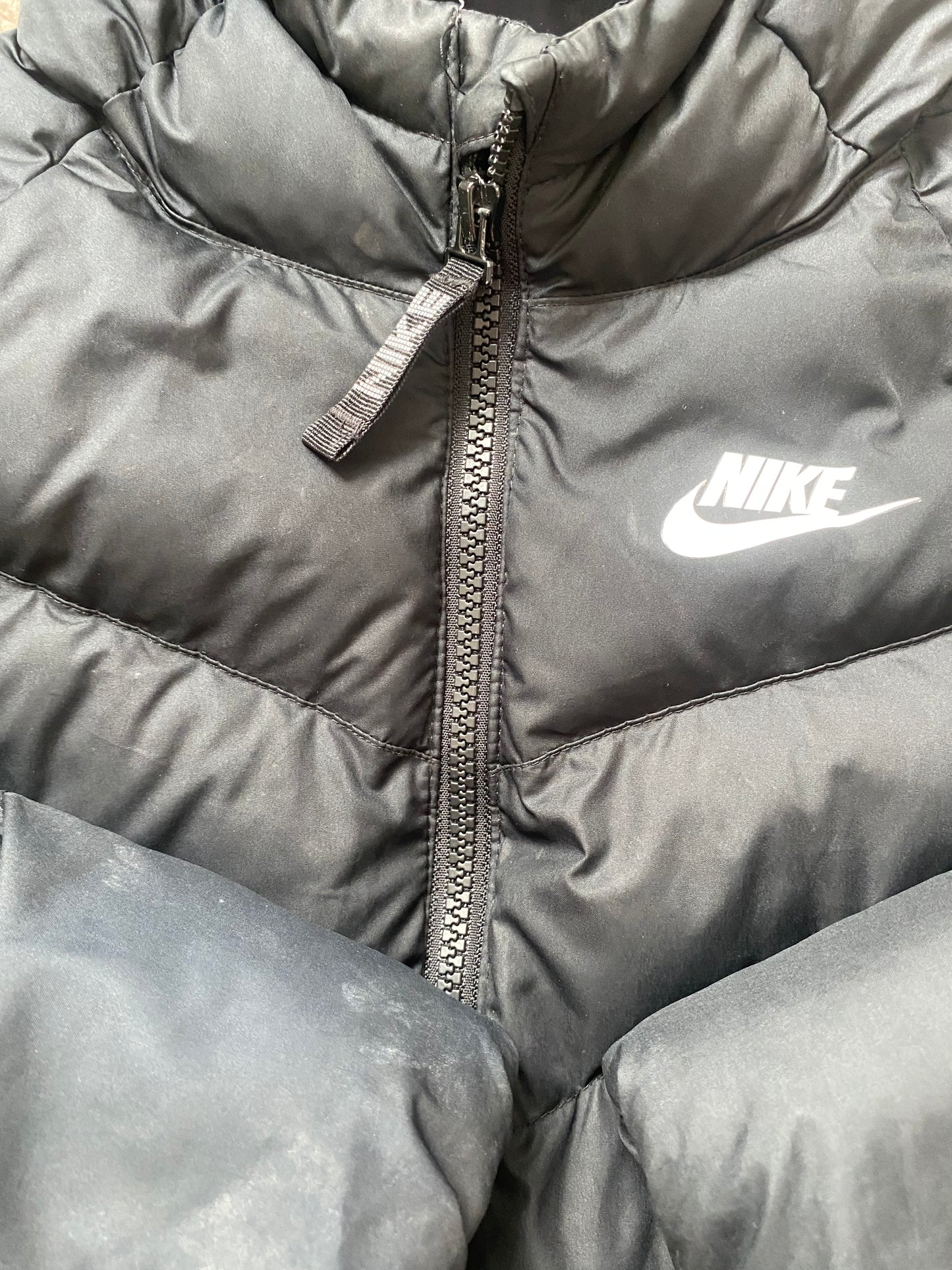NIKE Unisex Black Puffer Jacket Age 8-10