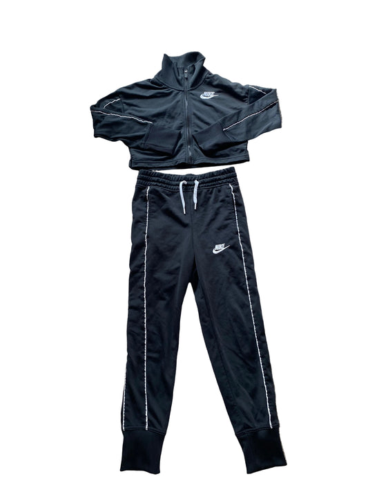NIKE Girls Black Tracksuit with Cropped Jacket Age 8-10