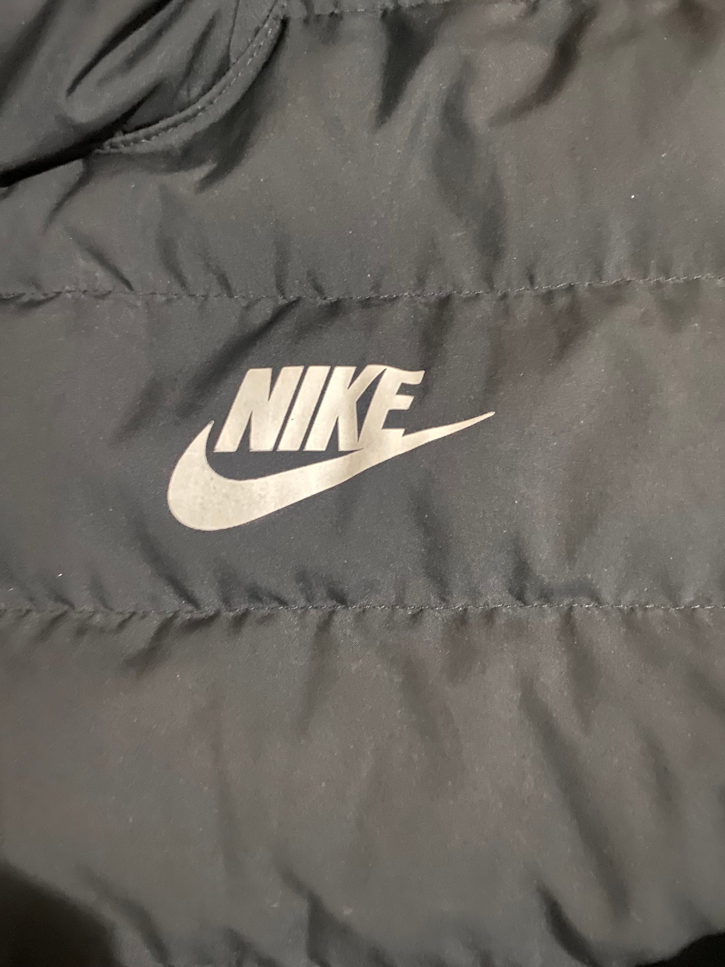 NIKE Unisex Black Puffer Jacket Age 12-13