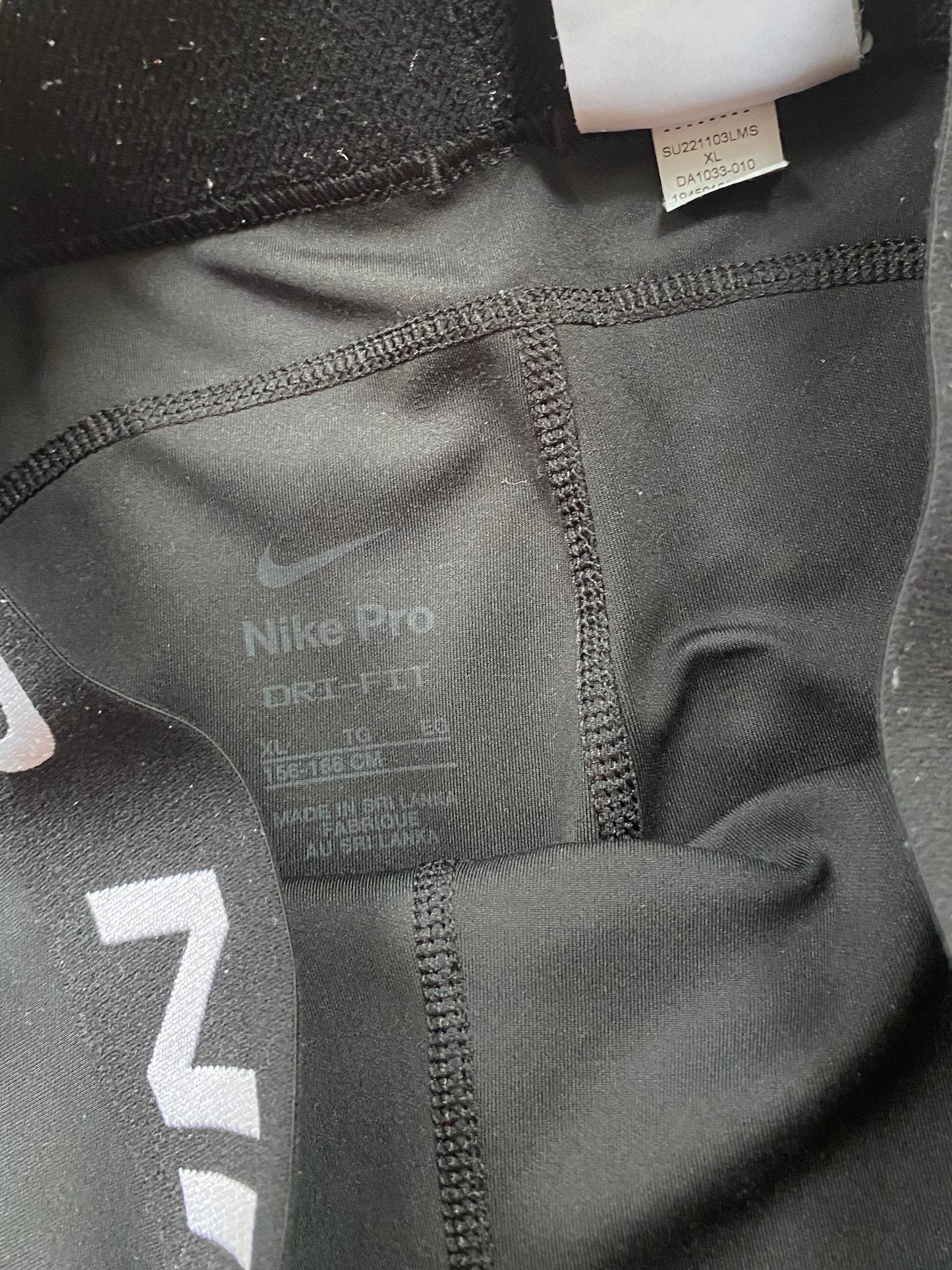 NIKE Pro Dri Fit Girls Black Shorts Age 13-15