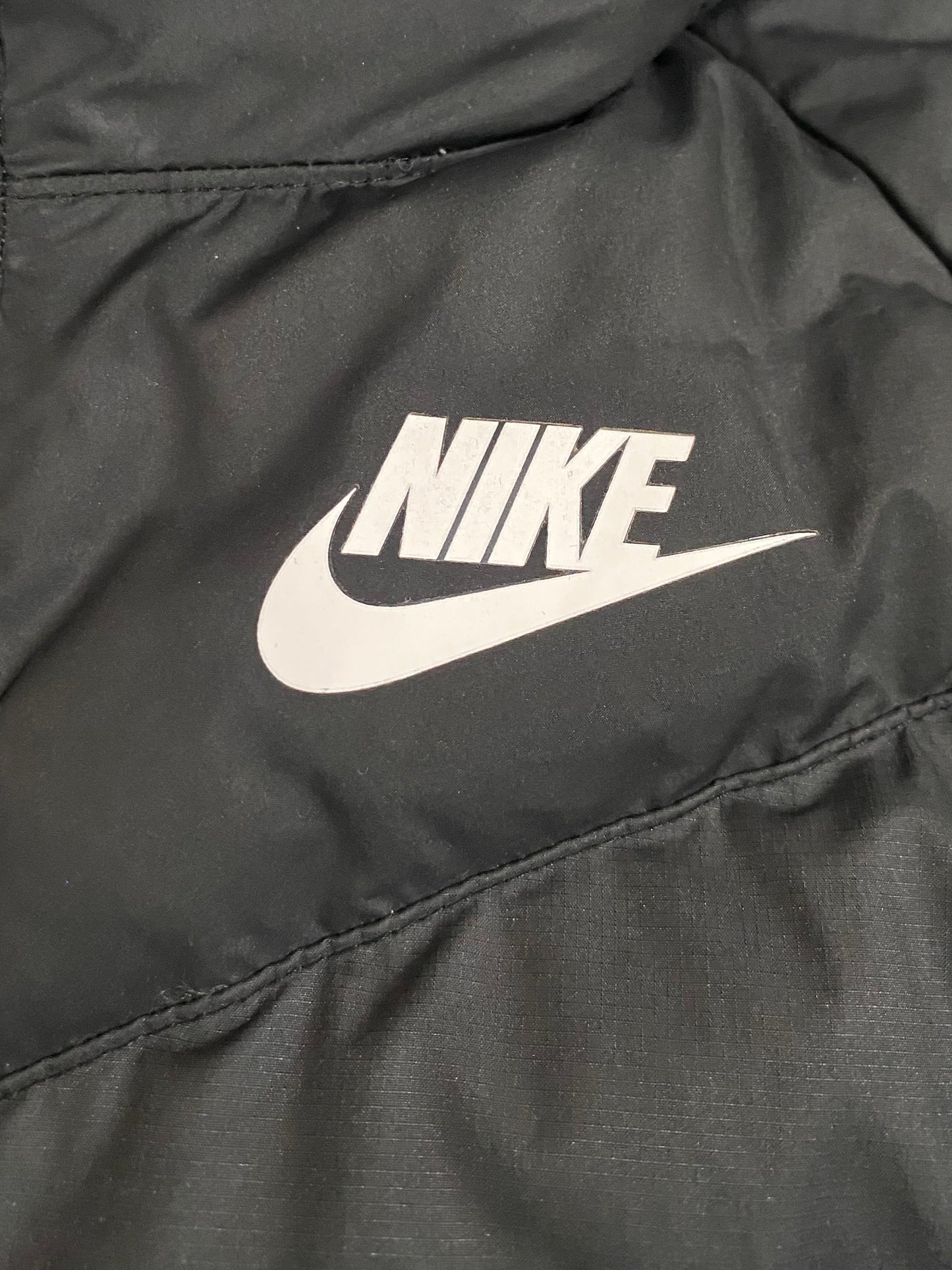 NIKE Girls Black Long Puffer Jacket Age 7-8