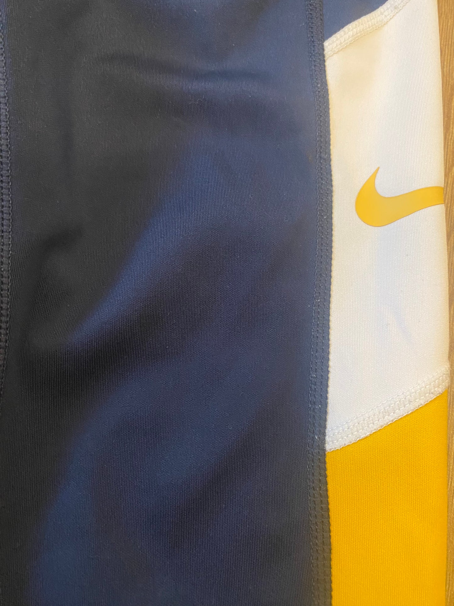 NIKE Dri Fit Girls Navy and Yellow Leggings Age 7-8