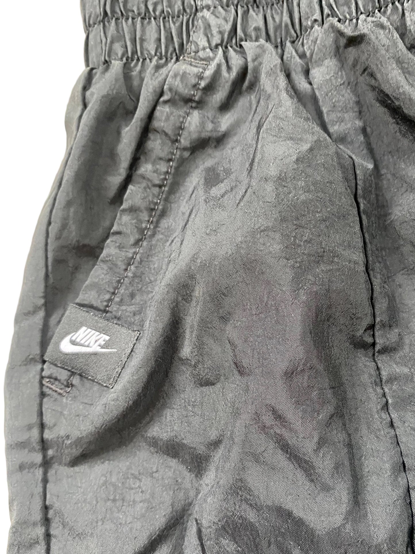 NIKE Girls Black and Purple Tracksuit Bottoms Age 7-8